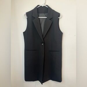 Brand New Black Sleeveless Tailored Women's Coat Size M